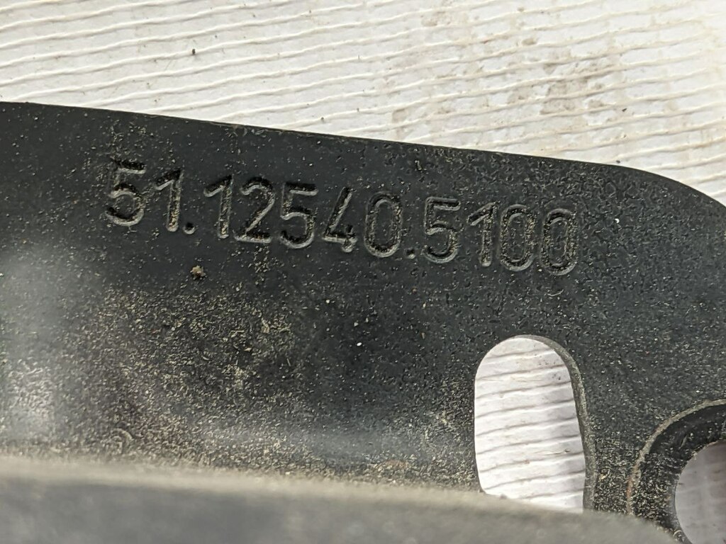 кронштейн корпуса топливного фильтра б/у - 2